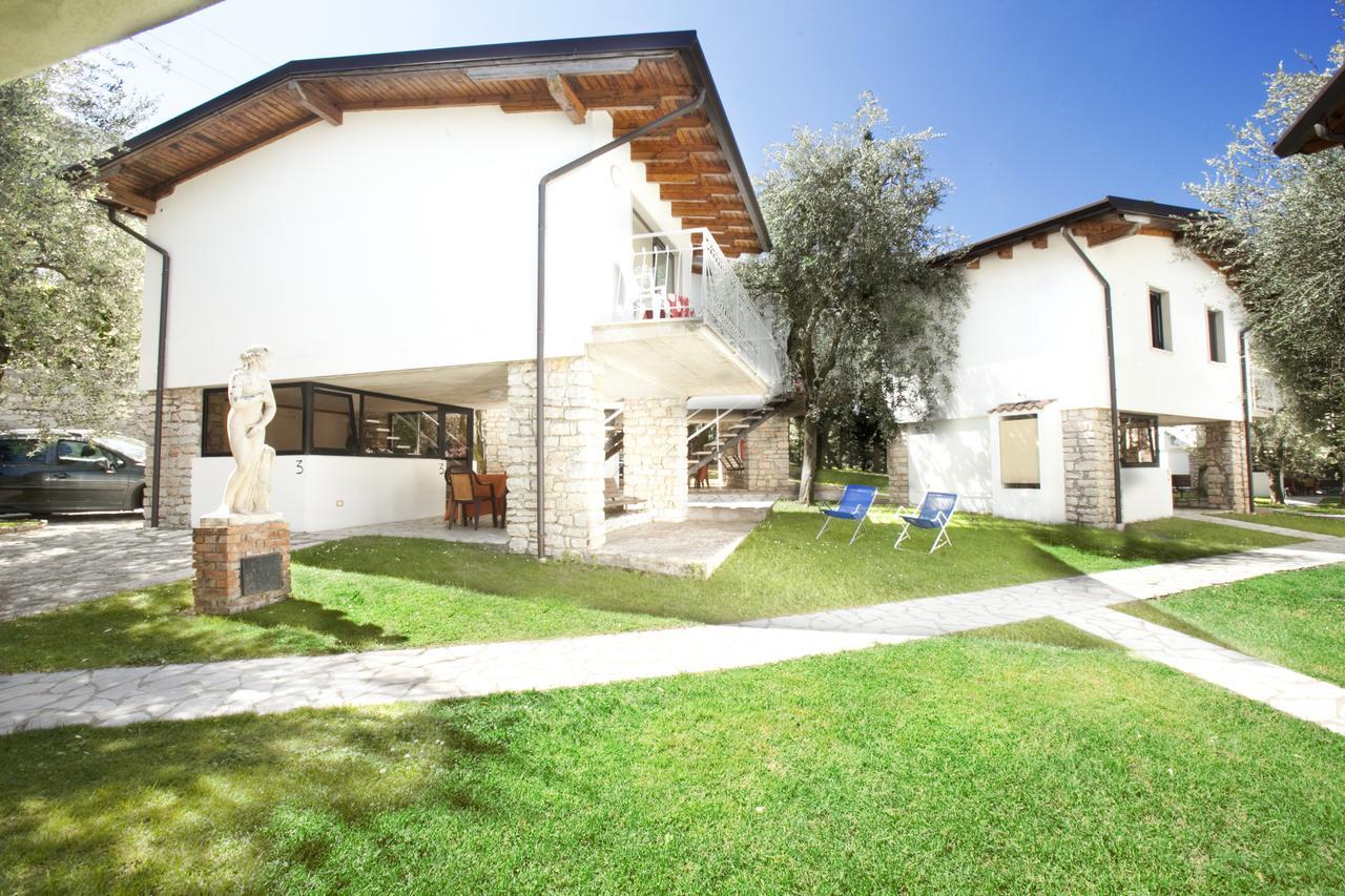Villaggio Albergo Casa E Lago Brenzone Extérieur photo