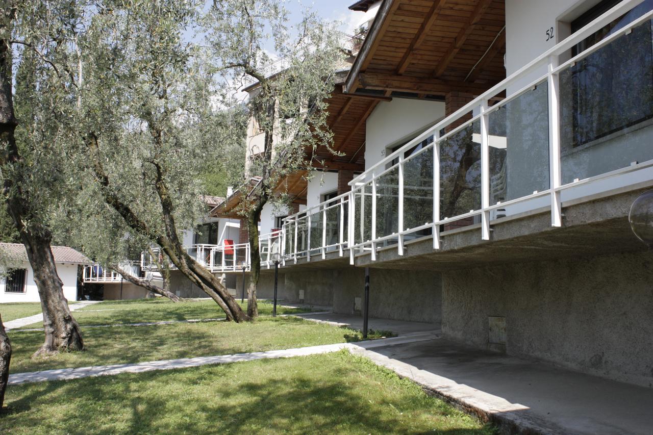 Villaggio Albergo Casa E Lago Brenzone Extérieur photo