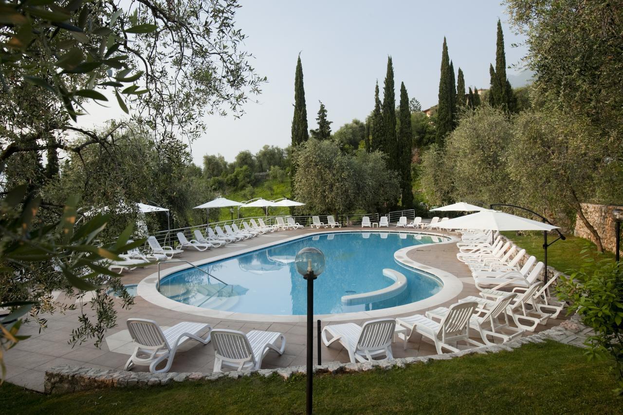 Villaggio Albergo Casa E Lago Brenzone Extérieur photo