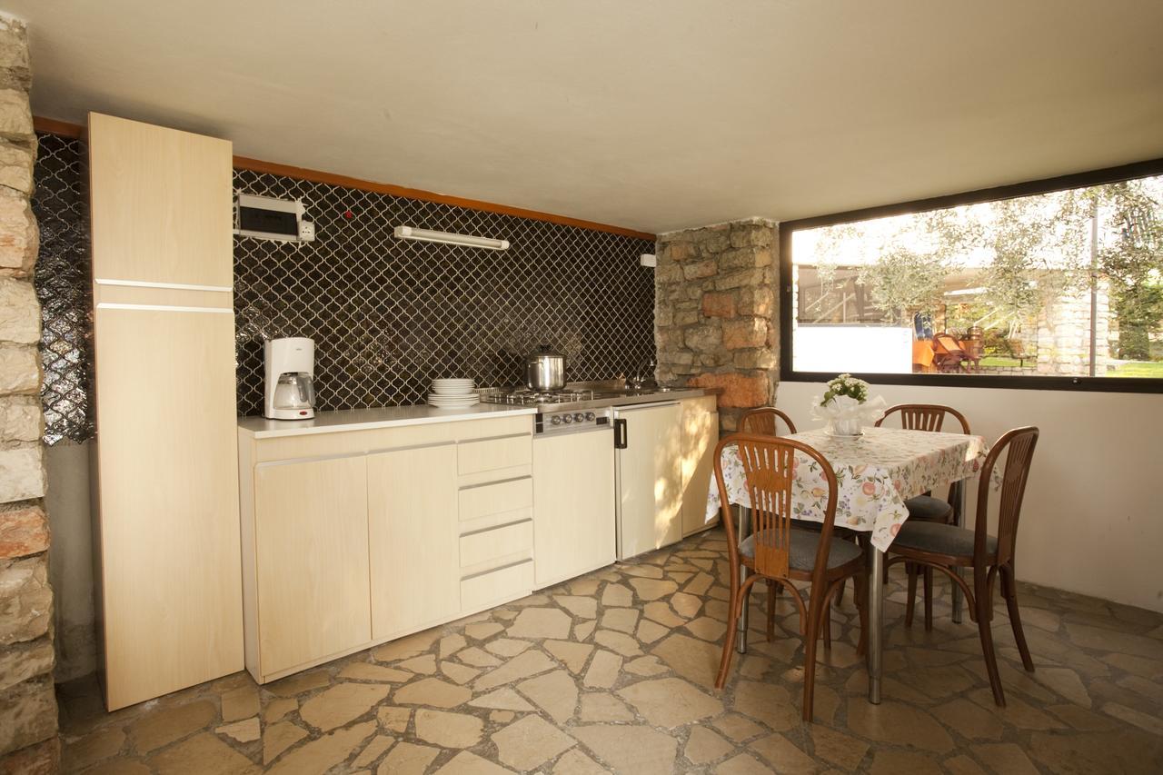 Villaggio Albergo Casa E Lago Brenzone Extérieur photo